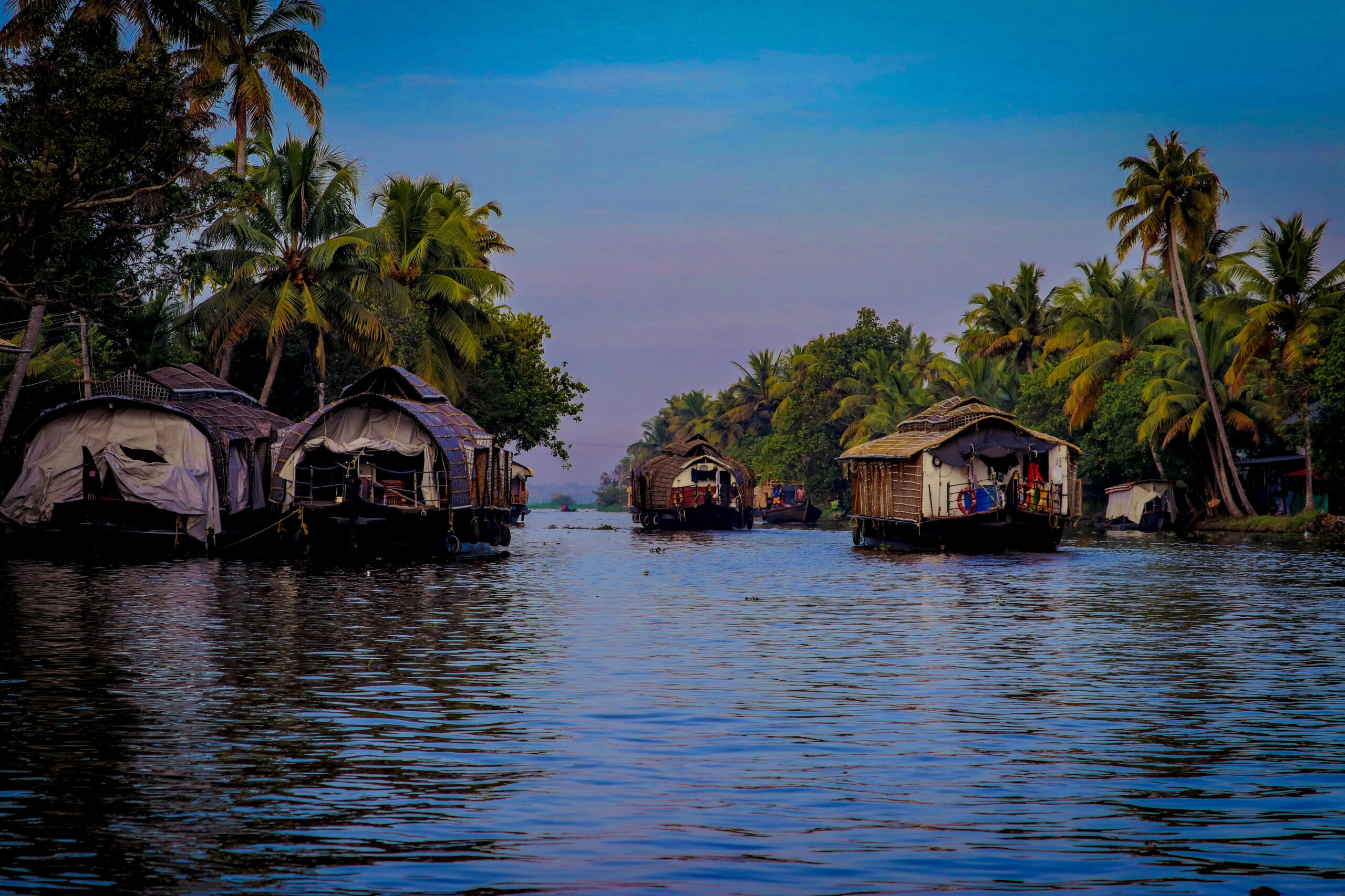 kerala-backwaters-global-echo